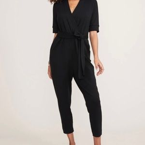 Nurse to errand hatch onesie in oatmeal -never worn nwt